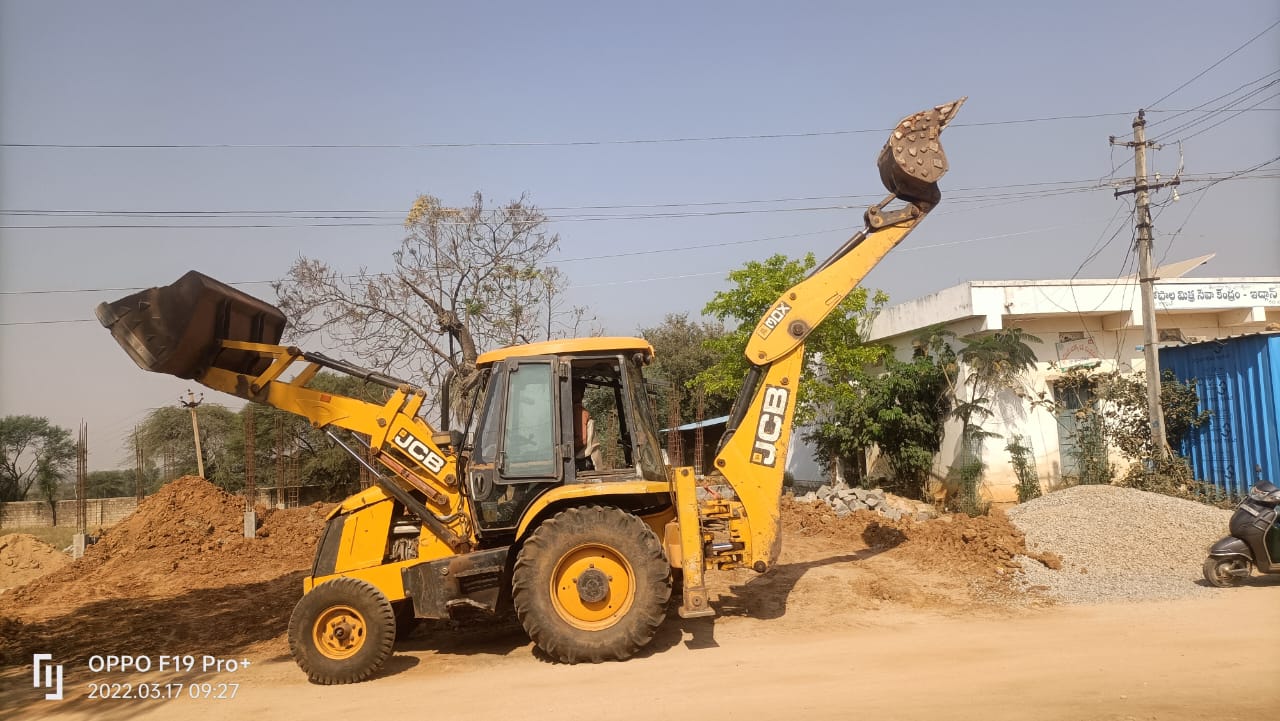 SLPQ Earth Movers Team